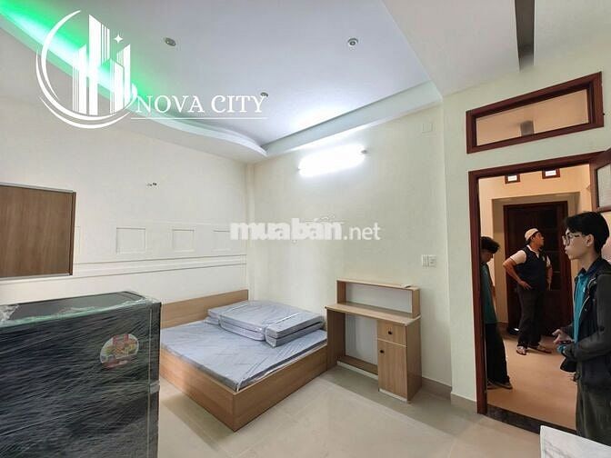 Nội thất đầy đủ Ban công Cửa sổ tùy nhu cầu