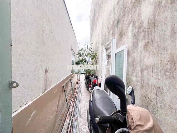 ❌❌❌ NHÀ ĐẸP - SỔ HỒNG RIÊNG - XE HƠI 🚘 TỚI NHÀ - KẾ QUẬN 7 ❌❌❌