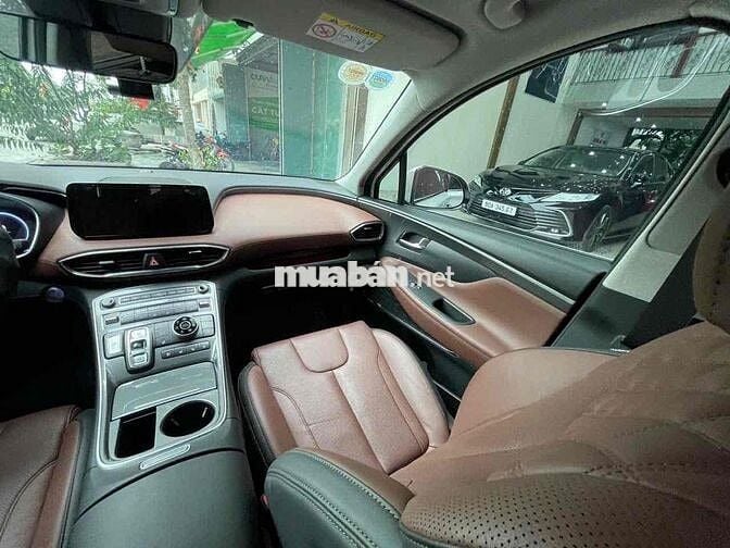 Hyundai Santa Fe 2024 2.2 Dầu Cao Cấp - 9000 km