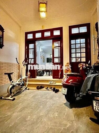 HIẾM NHÀ PHỐ CẦU GIẤY PHÂN LÔ-45M-6 TẦNG-THANG MÁY-MT 4,5M-GIÁ ĐẦU TƯ