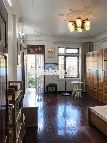 HIẾM NHÀ PHỐ CẦU GIẤY PHÂN LÔ-45M-6 TẦNG-THANG MÁY-MT 4,5M-GIÁ ĐẦU TƯ