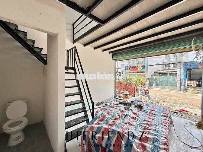 NHÀ NGUYÊN CĂN KINH DOANH 1 TRỆT 1 LẦU NGAY BẾN XE MIỀN TÂY ĐƯỜNG OTO