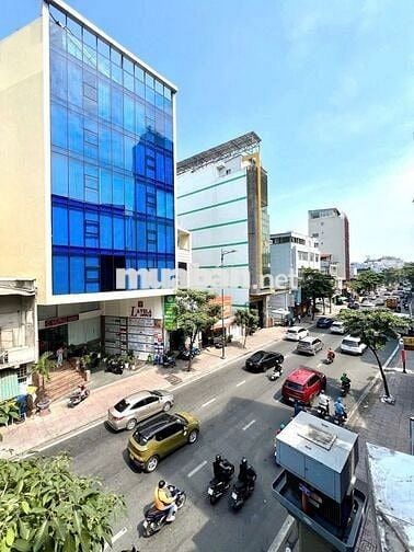 2PN + 1PK + BÁN CÔNG, NẰM Ở ĐƯỜNG LỚN HỒNG HÀ