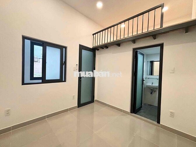 DUPLEX STUDIO có CỬA SỔ FULL NỘI THẤT NHÀ MỚI 100% GẦN TRẦN QUANG DIỆU