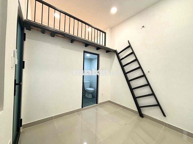 DUPLEX STUDIO có CỬA SỔ FULL NỘI THẤT NHÀ MỚI 100% GẦN TRẦN QUANG DIỆU