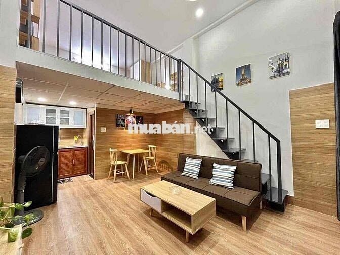 🏡 Căn Hộ Có Gác Đi Bộ Qua Đại Học Hutech, Sát Bên Quận 1 🏡