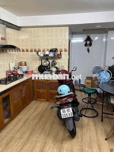 phòng trọ 25m2 đường Lê Hồng Phong Q.10