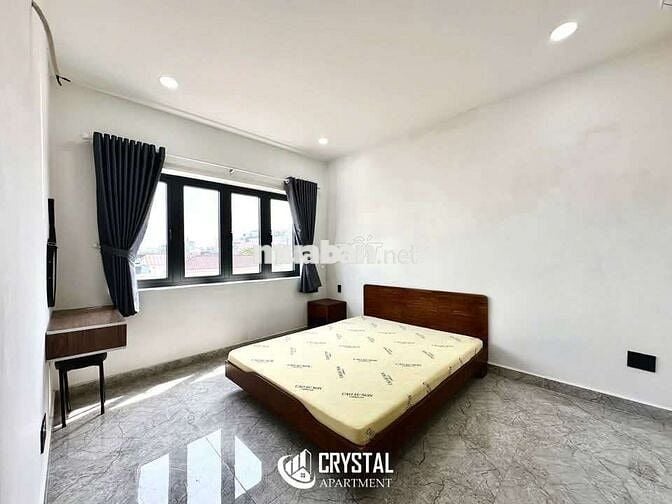 Căn Hộ 1 Phòng Ngủ Ban Công Siêu Sang Gần Bùi Viện Trung Tâm Q1