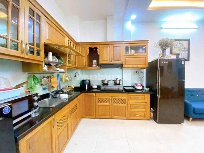 Nhà quận T.ân Bình MẶT TIỀN KINH DOANH khu V.Í.P Bàu Cát - ĐỒNG ĐEN 