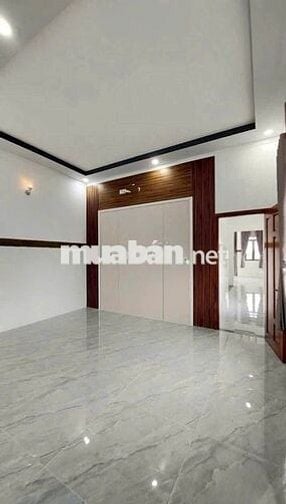 Nhà ngộp bán nhà trệt, lầu 75m2/870tr, Dĩ An, BD gần chợ Đông Thành