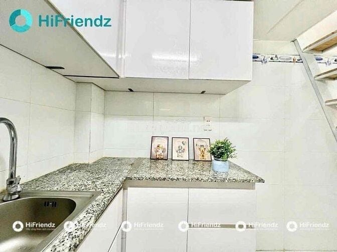 PHÒNG GÁC SINH VIÊN CÁCH HUIT CHỈ 5-10p ĐI XE SẴN NỘI THẤT CƠ BẢN