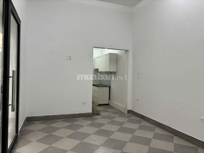 Cho thuê nhà phố Bà Triệu phường Hai Bà Trưng Hà Nội 