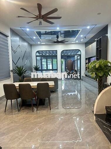BÁN NHÀ MẶT TIỀN 1 TRỆT 1 LẦU P TÂN MAI NGAY BỆNH VIỆN HOÀN MỸ 137M2