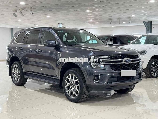 Ford Everest 2022 Ambiente 2.0L 4x2 AT - 62000 km