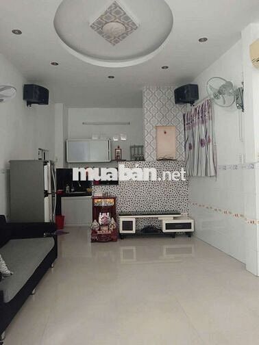 Nhà cho thuê đúc 1 tấm nhà đẹp