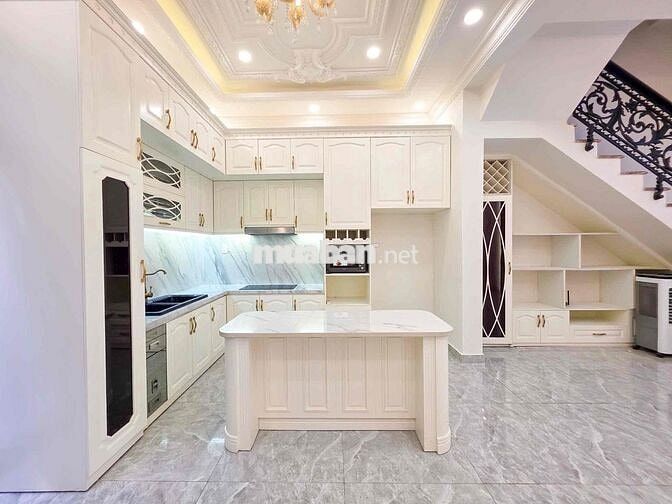 🟣🟣🟣🟣🟣 LUXURY NHÀ ĐOÀN DI BOM XE HƠI 🟣🟣🟣🟣🟣