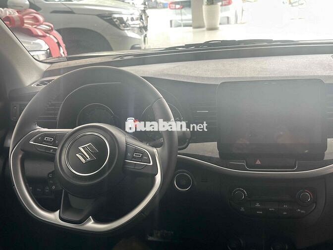 Suzuki XL7 2025 full phụ kiện chỉ trả trước 130tr