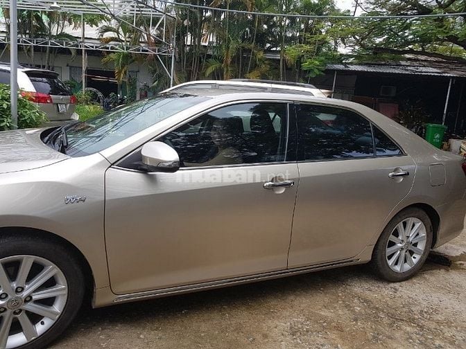 Cần bán TOYOTA CAMRY 2.5Q TỰ ĐỘNG , BẢN FULL OPTION