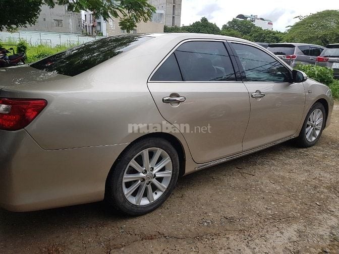 Cần bán TOYOTA CAMRY 2.5Q TỰ ĐỘNG , BẢN FULL OPTION