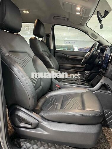 Ford Everest 2022 Ambiente 2.0L 4x2 AT - 62000 km