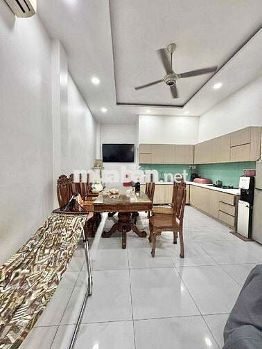 GẦN VÒNG XOAY PHÚ LÂM HẺM XE HƠI THÔNG GẦN MẶT TIỀN BÀ HOM