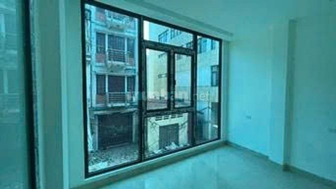 Cho thuê nhà 2 mặt phố, mặt trước 123R Thuỵ Khuê, mặt sau phố Đồng Cổ