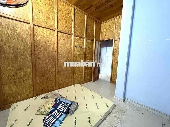 Bán Nhà C4, Ngay Emart Phan Huy Ích, 5x16M, Vuông Vức, 6.75 tỷ TL
