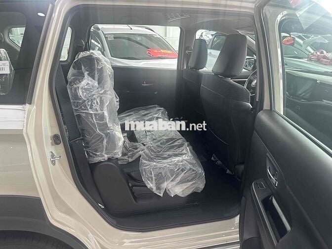 Suzuki XL7 2025 full phụ kiện chỉ trả trước 130tr