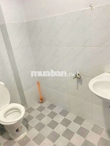 NHÀ ĐƯỜNG 6M XE TẢI THÔNG QUANG TRUNG
