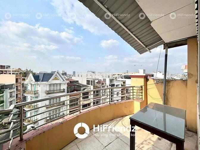 Nằm ngay trung tâm tiện di chuyển qua Q1,3,5,10,11 Gần Hồng Bàng Cây G