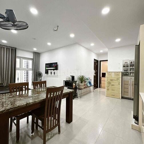 Share nguyên phòng chung cư Xi Grand Court Q10
