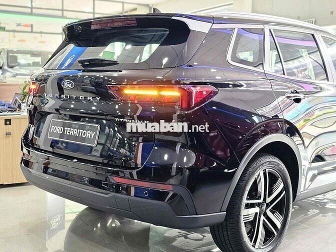 Hãng bán Ford Territory 2025 Titanium X 1.5 AT