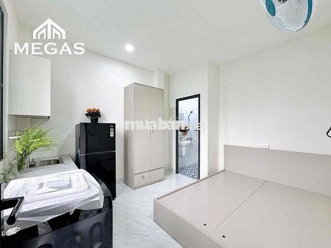 GIẢM SỐC!!! CHỈ CÒN TỪ 4TRX FULL NỘI THẤT - CỬA SỔ LẠC LONG QUÂN