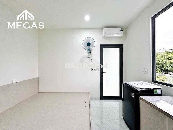GIẢM SỐC!!! CHỈ CÒN TỪ 4TRX FULL NỘI THẤT - CỬA SỔ LẠC LONG QUÂN
