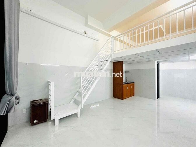 CHO THUÊ NHÀ HXH , NGAY LẠC LONG QUÂN , GIÁP Q10-3 , K GIỚI HẠN NG Ở