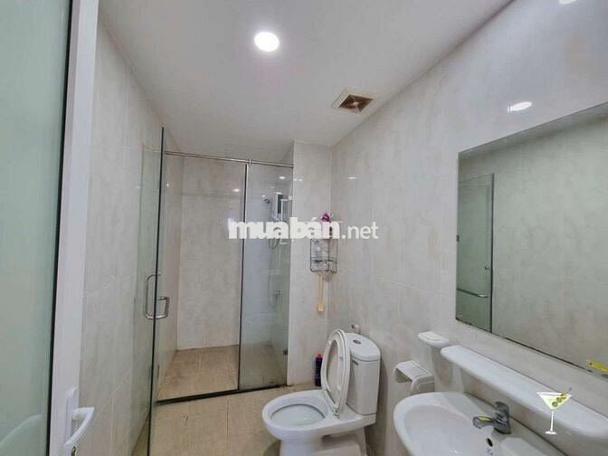 Cho thuê chung cư Dic Phoenix 2PN full nội thất view hồ lầu cao mát mẻ