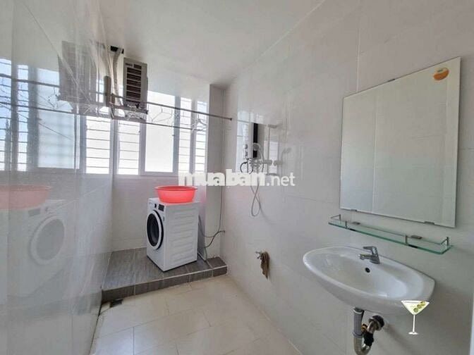 Cho thuê chung cư Dic Phoenix 2PN full nội thất view hồ lầu cao mát mẻ