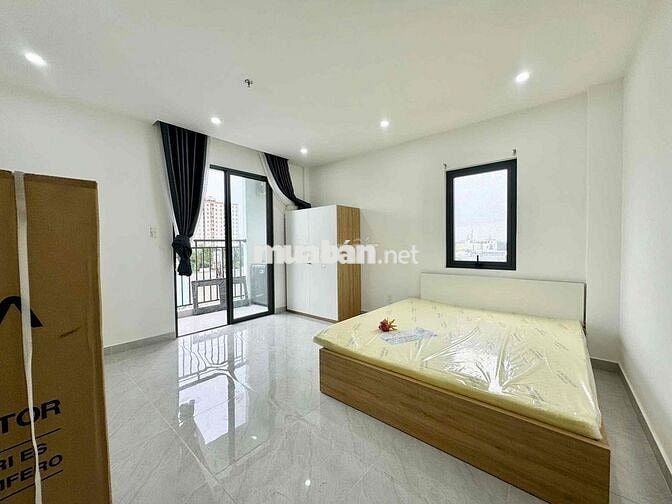 STUDIO NEW NGAY NGÃ 4 GA, TÁCH BẾP