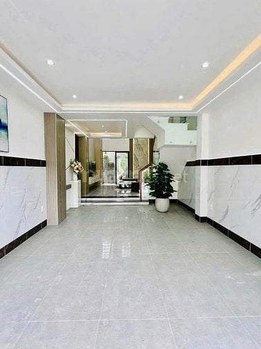 NHÀ MẶT TIỀN 29C TRẦN NHẬT DUẬT, P.TÂN ĐỊNH, Q1 – NGANG 5M – 5 TẦNG