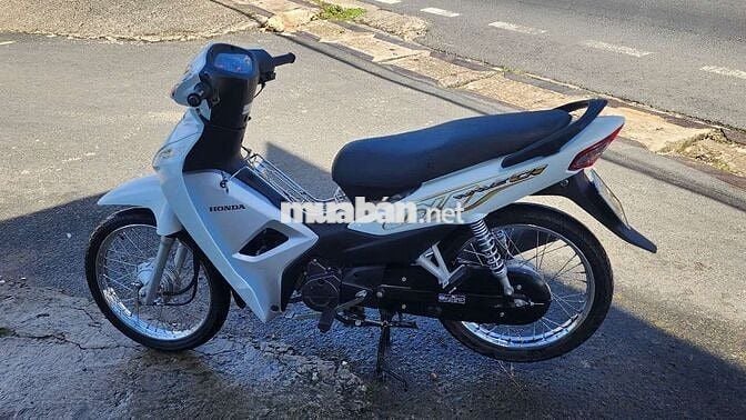 Honda Wave A 2022 nguyên zin rất đẹp.