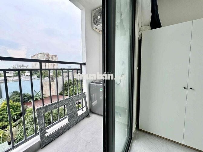 STUDIO NEW NGAY NGÃ 4 GA, TÁCH BẾP
