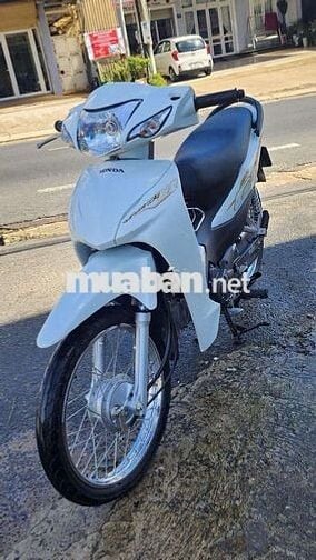 Honda Wave A 2022 nguyên zin rất đẹp.