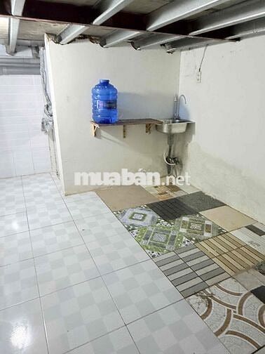 Cho Thuê phòng rộng 25m2 phòng ngủ riêng biệt gàn kcx .ufm