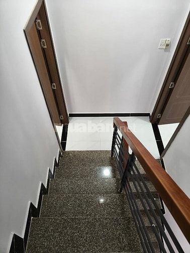 Bán nhà hẻm cao xuân dục P12Q8 nhà mới 100% 2lầu.