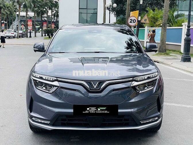 VF8 ECO Trắng VinFast lướt mới 99% giá chỉ 640tr
