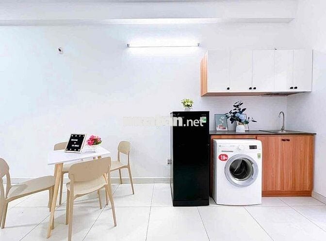 🏠Cho thuê 2 phòng ngủ Full nội thất bancol LAM SƠN, TÂN BÌNH GIÁ 10tr
