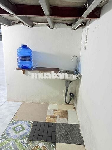 Cho Thuê phòng rộng 25m2 phòng ngủ riêng biệt gàn kcx .ufm
