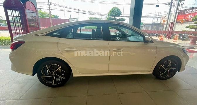 MG5 lux trắng ăn bánh chỉ 50x tr !!!