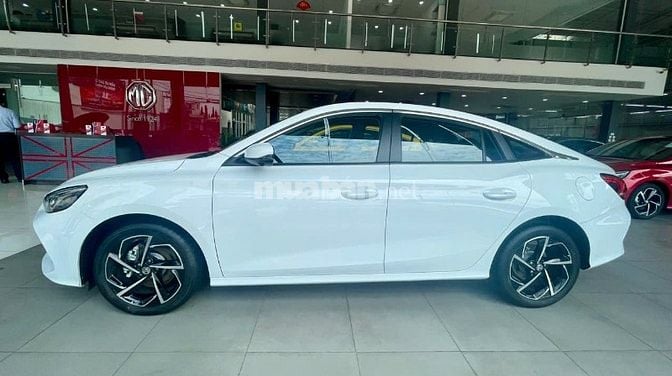 MG5 lux trắng ăn bánh chỉ 50x tr !!!