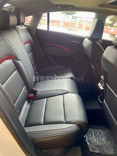 MG5 lux trắng ăn bánh chỉ 50x tr !!!